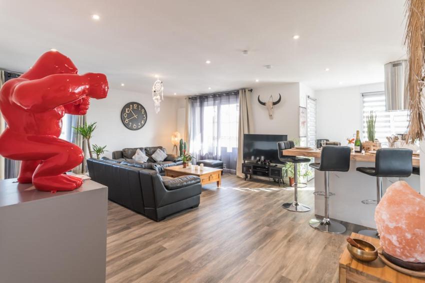 - Luxueux Casa Selva - Parking Gratuit - Spacieux - Balcon - Wifi Viriat Esterno foto